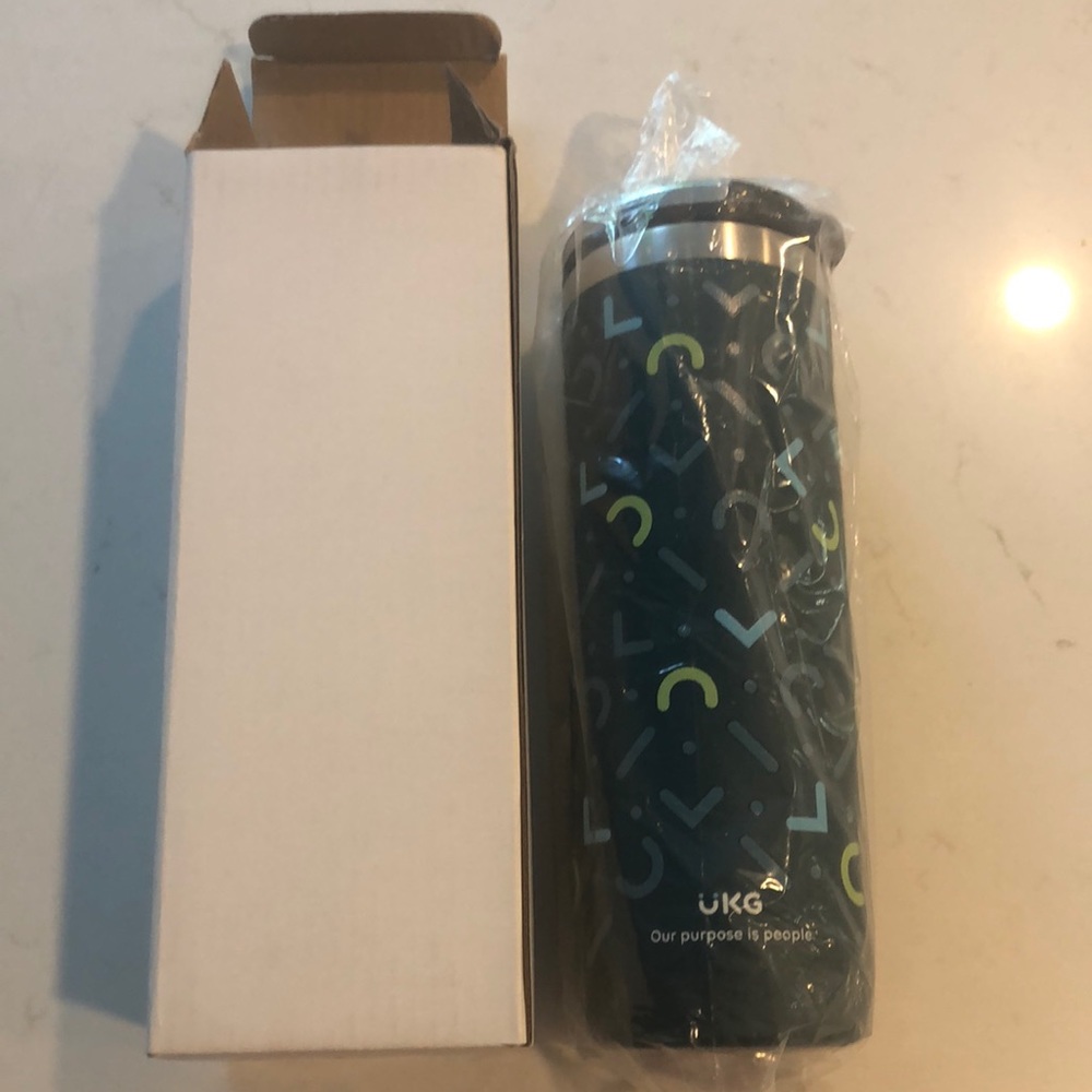 NWOT portable insulated coffee mug
